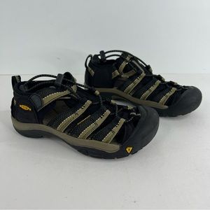 KEEN Newport H2 Youth Sz 2 Waterproof Hiking Water Sport Sandals Brown 9212-BKSG